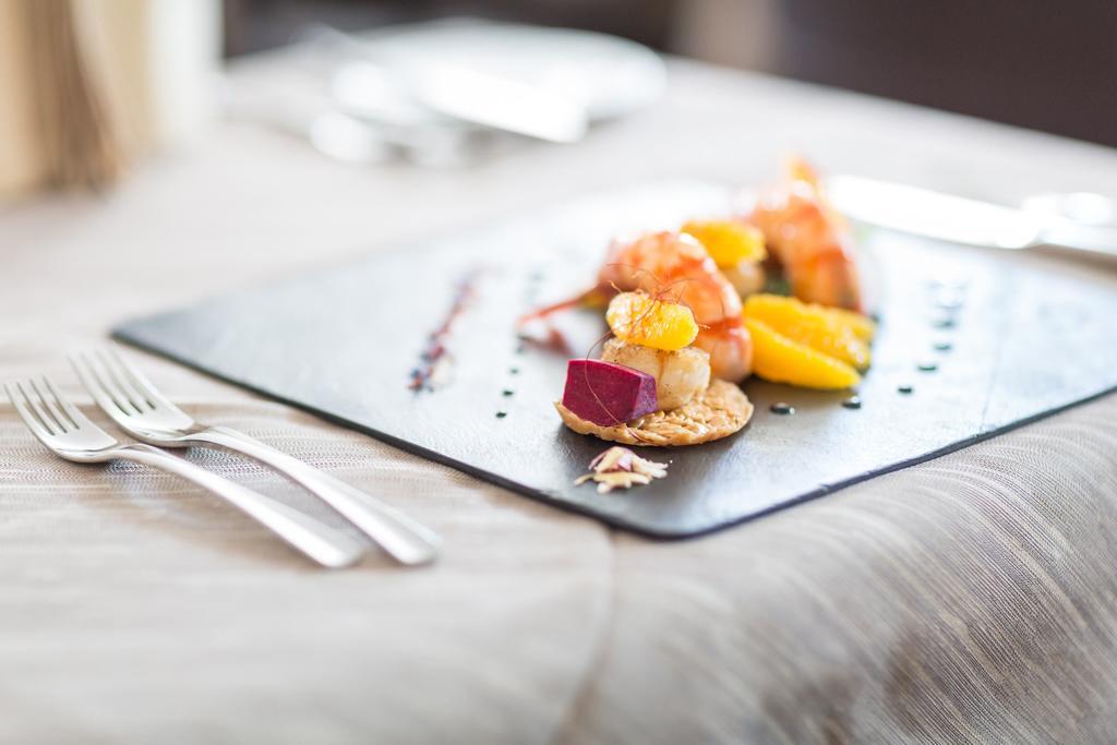 Hotel Restaurant Au Sauvage Fribourg Ngoại thất bức ảnh